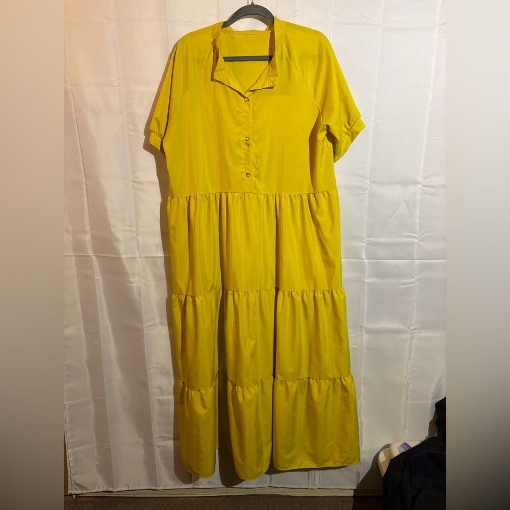 Vintage Flowy Yellow Button Up Dress with Sleeves - Size XL